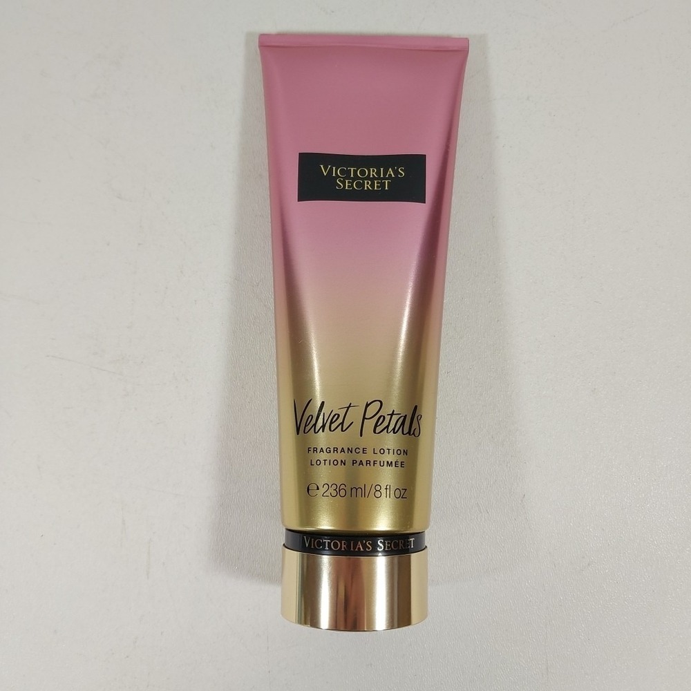 Victoria's Secret Body‎ Lotion Full Sizes 8 oz